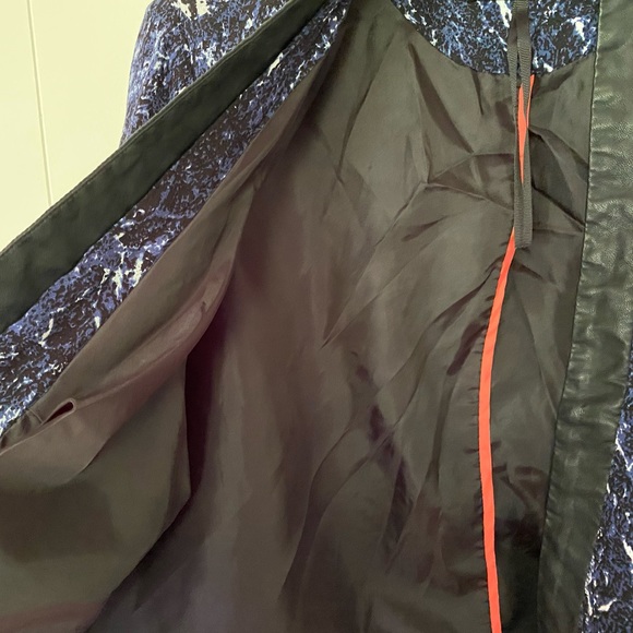 ❌SOLD❌Carmakoma Vegan Leather Psychedelic Swirl Blazer - Picture 14 of 14